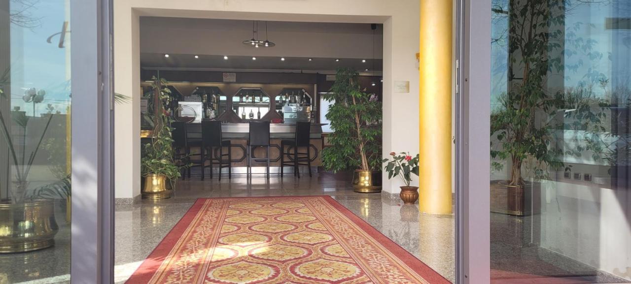 Hotel Paradiso Altedo エクステリア 写真